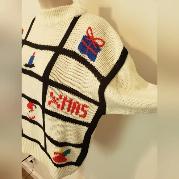 Vintage Christmas Sweater - Picture 9 of 9